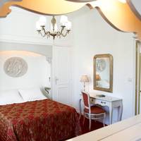 Connecting Rooms
