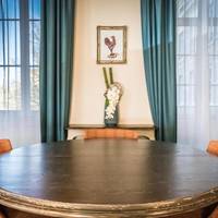Queen Suite