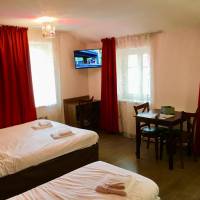 Studio Apartment with One Double Bed + One Single Bed