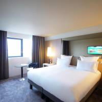 Two Connecting Double Rooms