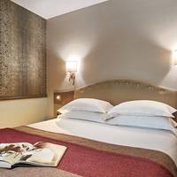 Standard small room