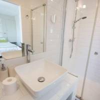 Twin Room with Shower