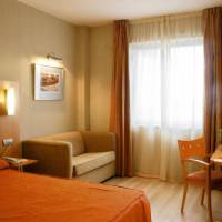 Double or Twin Room (1-2 Adults)