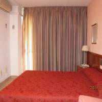Double or Twin Room with Side Sea View