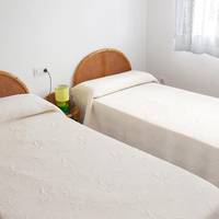 One-Bedroom Apartment (2 - 4 Adults)