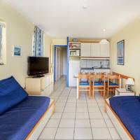 Comfort One-Bedroom Apartment (6 People)