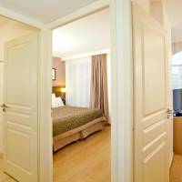 Executive Suite with Hotel services