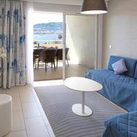 Two-Room Suite with Terrace and Sea View