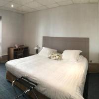 Triple Room with City View