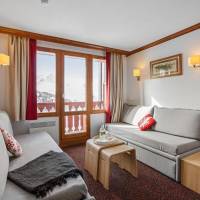 Standard One-Bedroom Apartment (6-7 People)