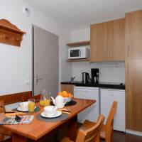 Studio (4 Adults)