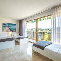 Triple Room with Mountain View