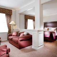 Executive Junior Suite with Whirlpool Bath