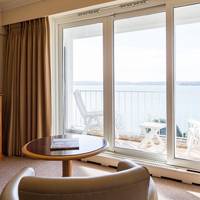 Deluxe Family Room with Sea View