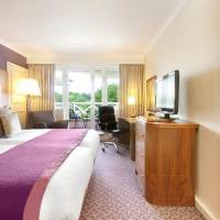 Twin beds Executive with Balcony