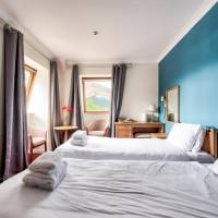 Twin Room with Lake View