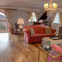 Penthouse Suite