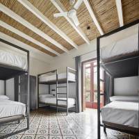Bed in 6-Bed Mixed Dormitory Room