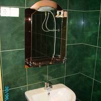 Трехместный