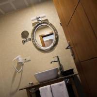 Room #34282421