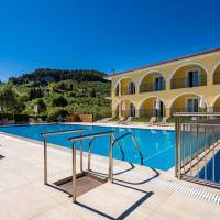 Double or Twin Room with Pool View