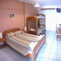 Studio with Bunk Bed ( 3-4 adults)