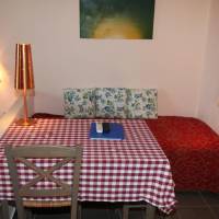 Studio (2 Adults)
