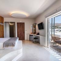 Deluxe Suite with Sea View