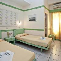 Double or Twin Room with Partial Sea View