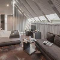 Deluxe Junior Suite with Hot Tub
