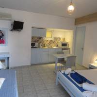 Studio with Sea View ( 3 Adults)