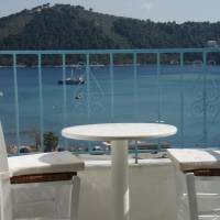 Double or Twin Room with Sea View