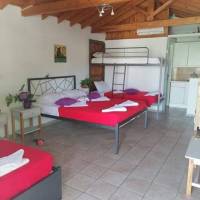 Studio (4 Adults)