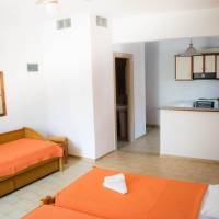 Comfort Triple Room with Shower