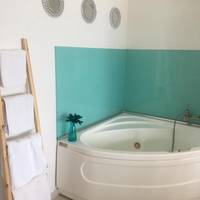 Top Floor VIP with Jacuzzi and Sea View