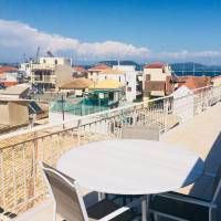 Deluxe Double Room (2 Adults + 1 Child)