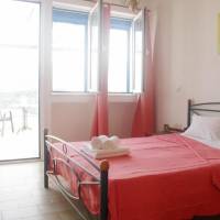 Studio (2 Adults)