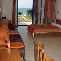 Studio with Sea View (3 Adults)