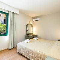 Suite Two-Bedroom Apartment (6 Adults)
