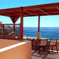 Family Apartment (2-3 Adults) - Split Level