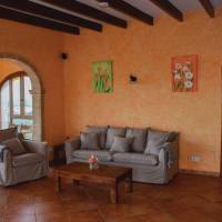 Three-Bedroom Holiday Home 