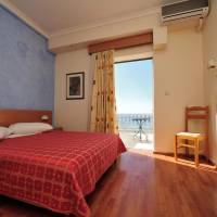 Double or Twin Room with City View