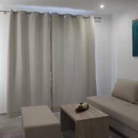 Deluxe Double Room (2 Adults + 1 Child)