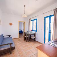 One-Bedroom Apartment (2-3 Adults)