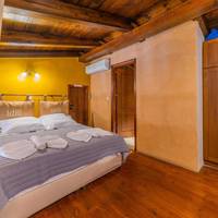 Apartment - Split Level with Partial Sea View