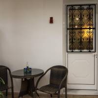 Studio - Ground Floor (2 Adults)
