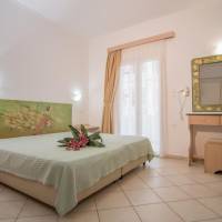 Studio - Upper Floor (2 Adults)