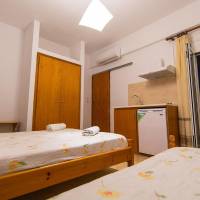 Economy Triple Room