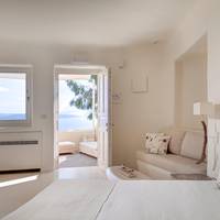 Vibrant Suite, 1 Bedroom Junior Suite, 1 King, Caldera view