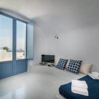 Petit Suite with Outdoor Private Jetted Tub